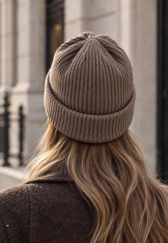 Strickmütze Puro Taupe aus Merinowolle und Kaschmir – Unisex One Size
