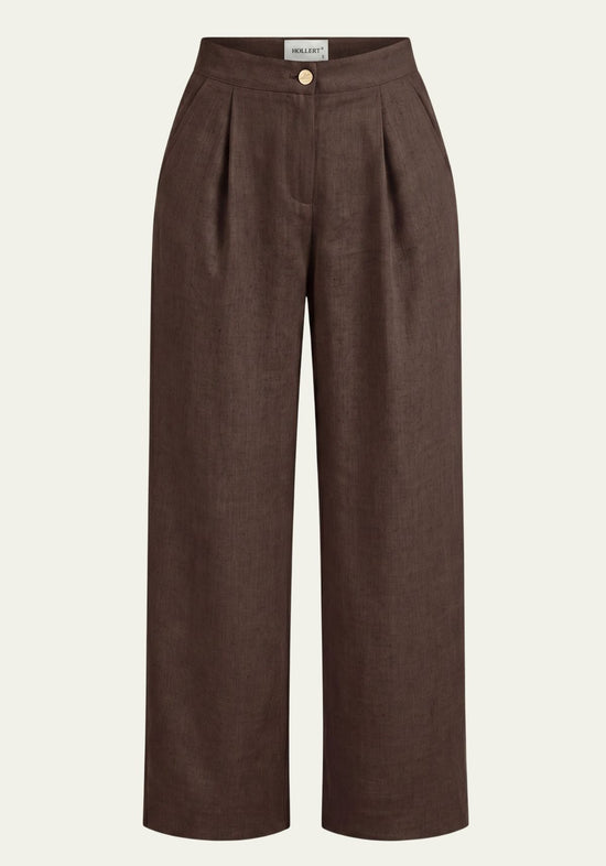 Brown women’s trousers in linen with a wide shape, high waistband and straight legs, front view.