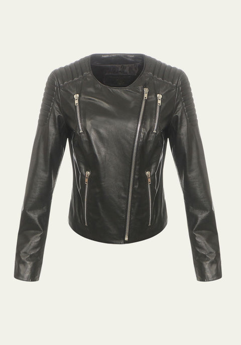 Damen Lederjacke aus schwarzem Lammnappa, Vorderansicht mit Reißverschlüssen und Raglanärmel