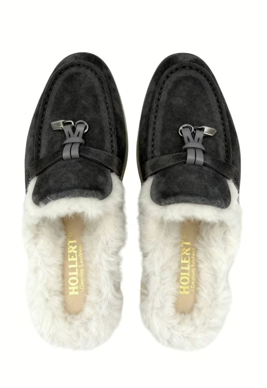Women's sheepskin mules in anthracite viewed from above, with open heel and light inner lining.