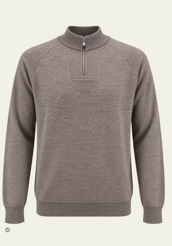 Cut-out men's merino wool pullover in taupe with stand-up collar and short zip, seen from the front.