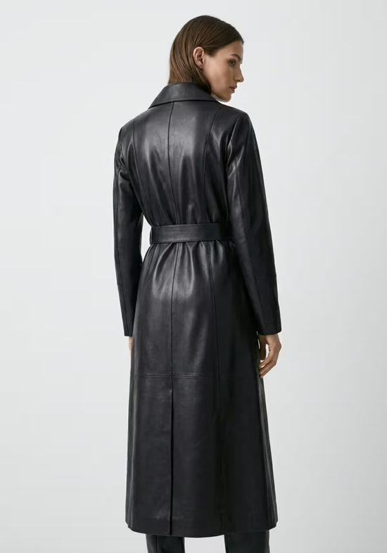 Back view of the women’s wrap coat in black-brown lamb nappa leather with a smooth finish.