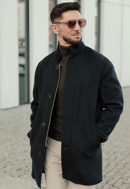 Men's wool coat in cashmere and wool, dark blue, worn open with a stand-up collar